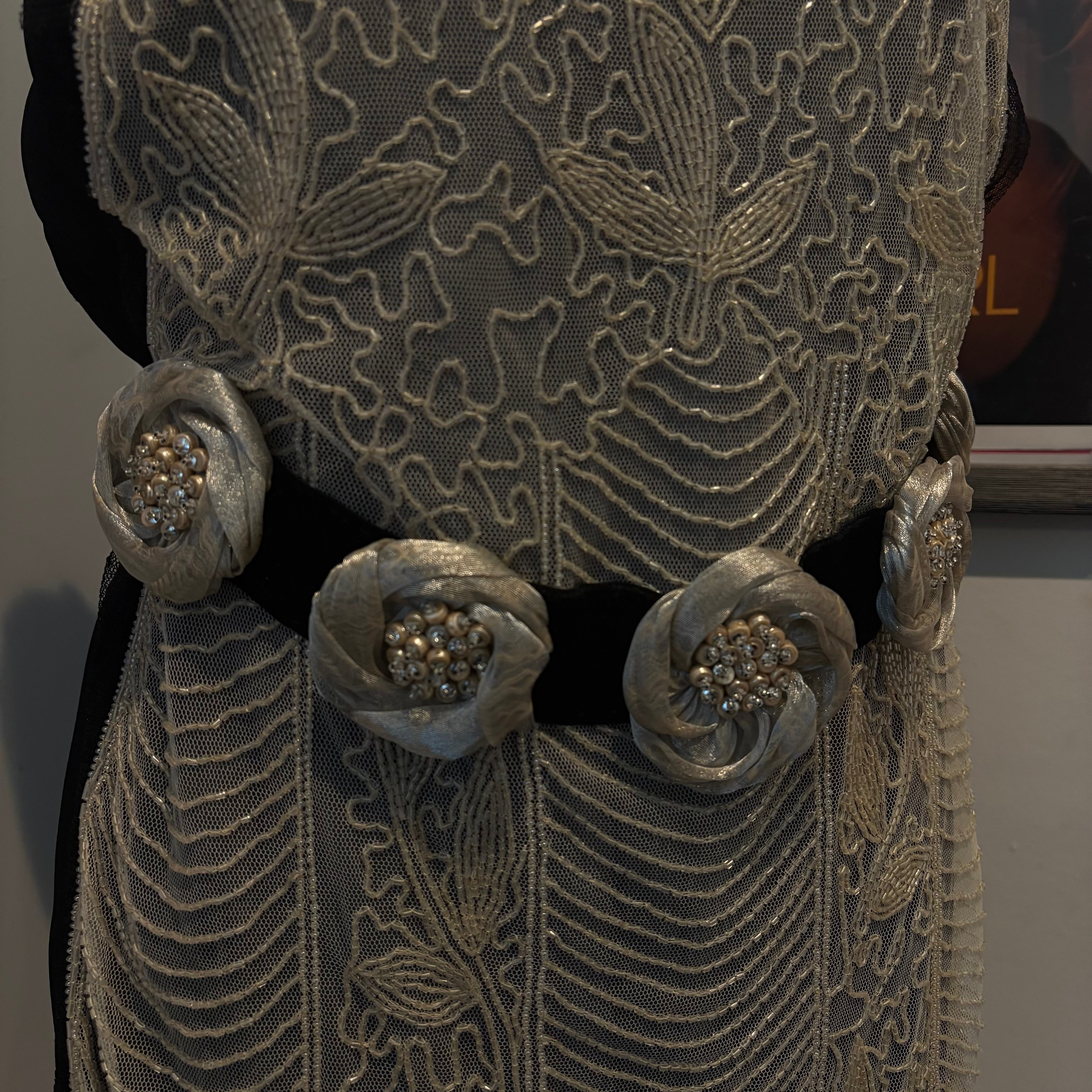 Blair Waldorf's Philosophy di Alberta Ferretti Black Dress Gossip Girl xoxoposhipgirl Blair Waldorf's Philosophy di Alberta Ferretti Black Dress Gossip Girl xoxoposhipgirl